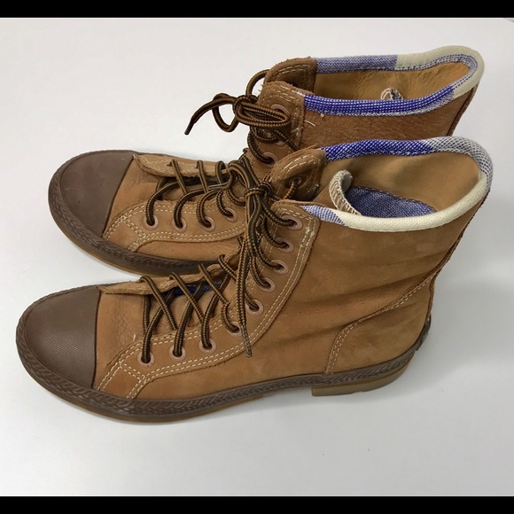 converse lady outsider